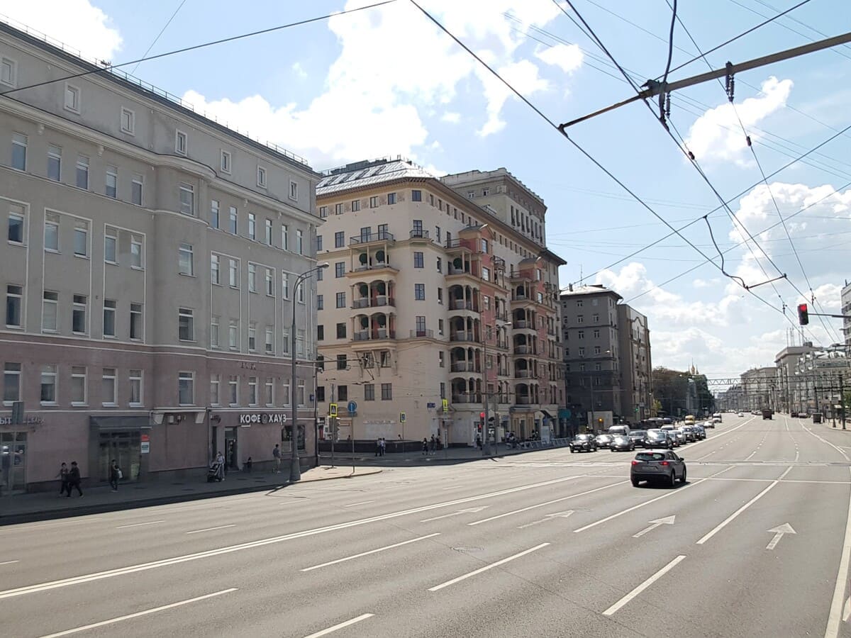 Офисы от 950 до 1100 кв.м. в аренду и продажу в Москве и Московской области